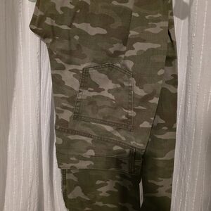 Gap Camouflage Cargo Pants